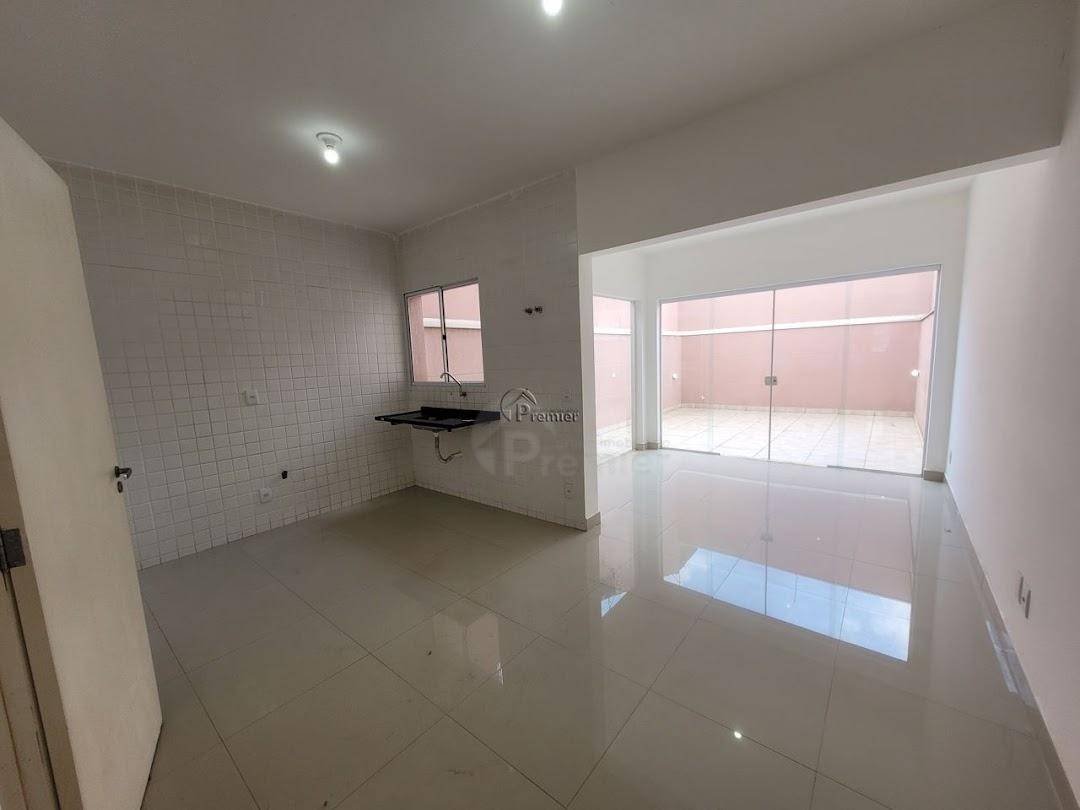Casa à venda com 3 quartos, 126m² - Foto 9