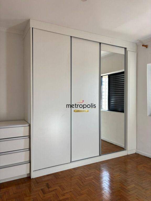 Apartamento para alugar com 3 quartos, 130m² - Foto 15