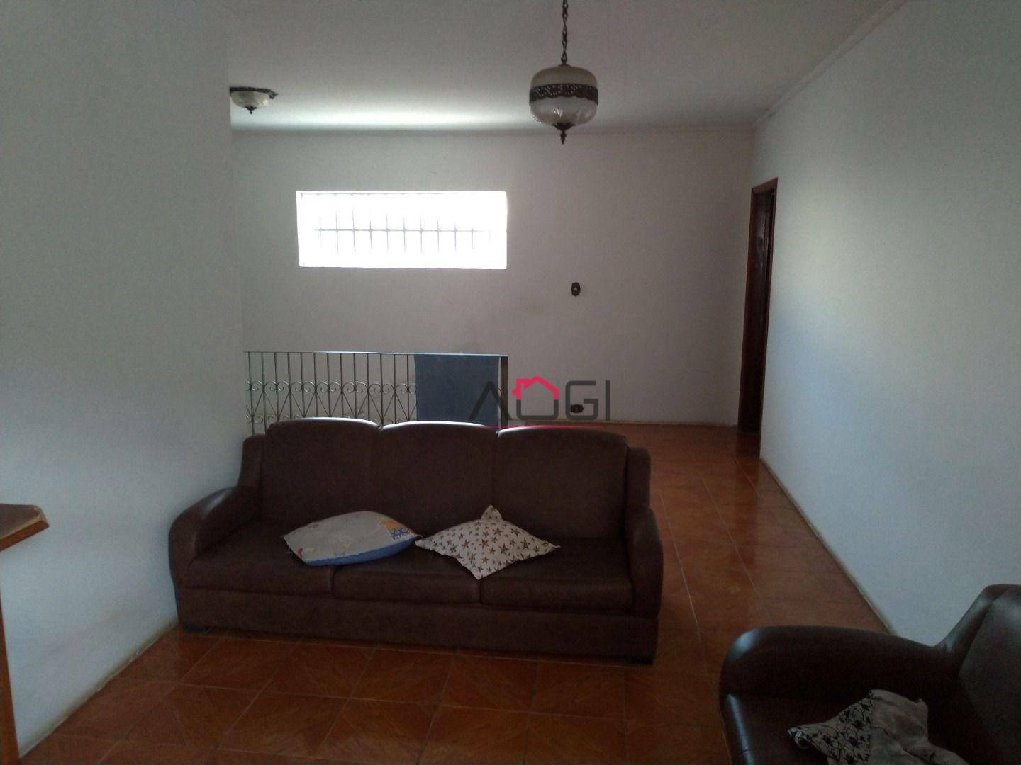 Casa à venda com 3 quartos, 440m² - Foto 14