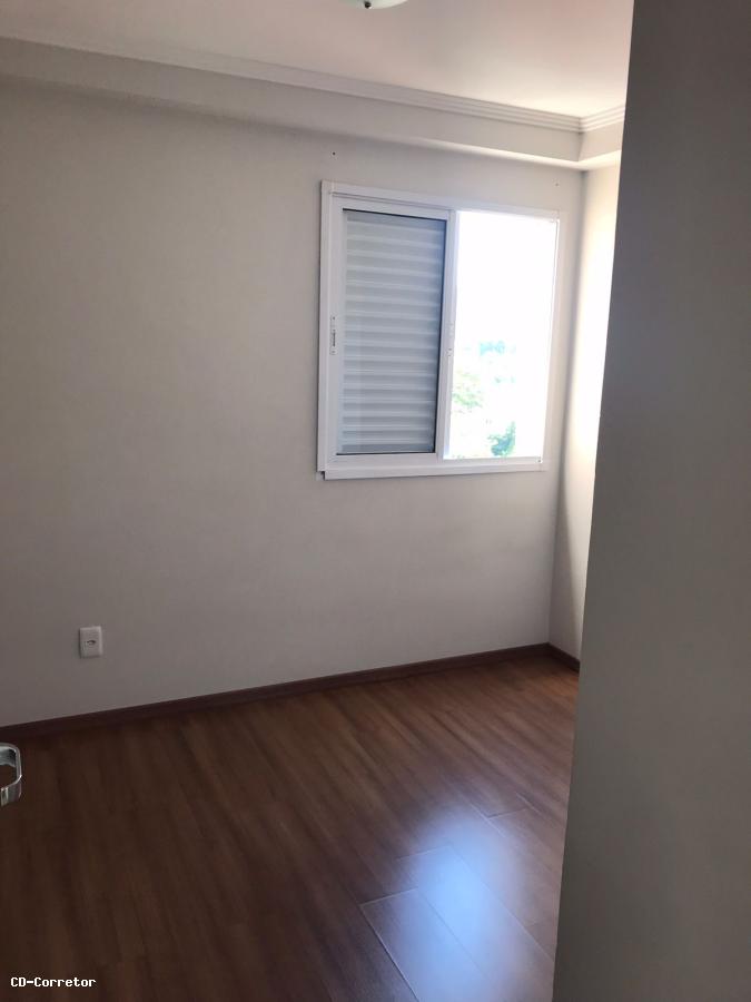 Apartamento à venda com 3 quartos, 82m² - Foto 13