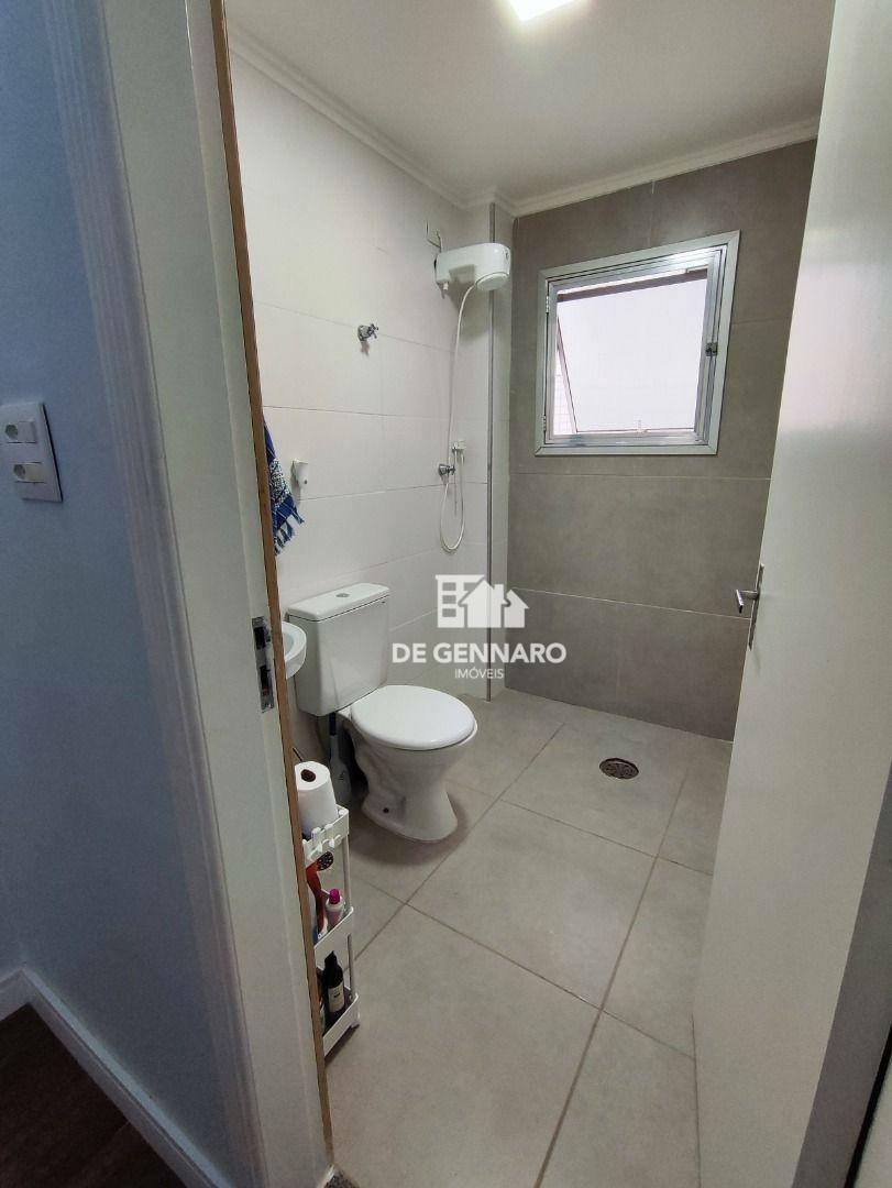 Apartamento à venda com 2 quartos, 75m² - Foto 18