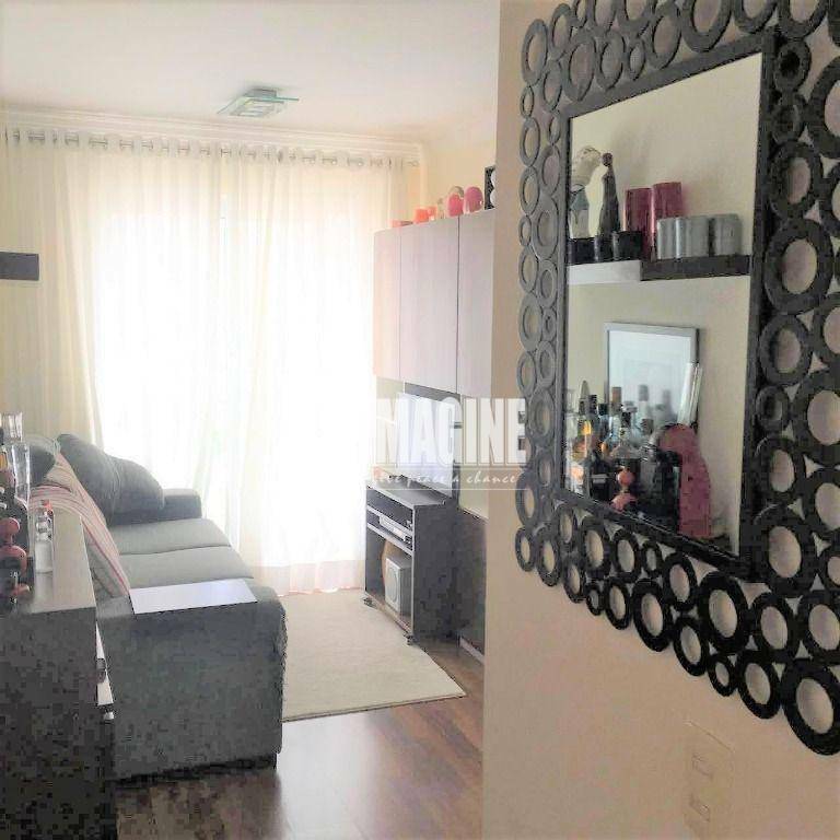 Apartamento à venda com 3 quartos, 59m² - Foto 2