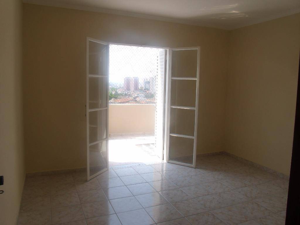 Sobrado à venda com 2 quartos, 70m² - Foto 4