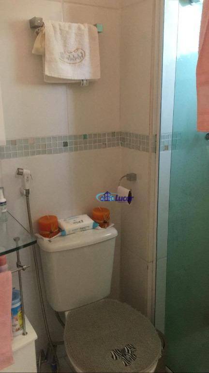 Apartamento à venda com 2 quartos, 68m² - Foto 10