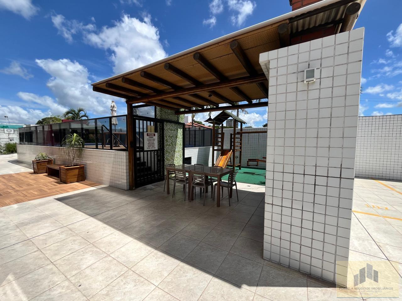Apartamento à venda com 2 quartos, 79m² - Foto 3