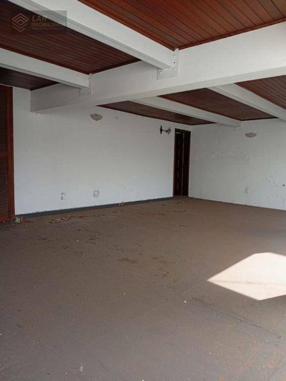 Casa à venda e aluguel com 4 quartos, 275m² - Foto 4