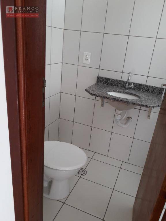 Apartamento para alugar com 2 quartos, 60m² - Foto 6