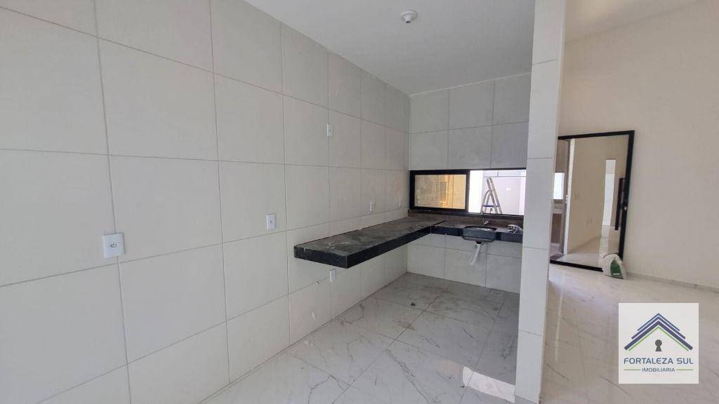 Casa à venda com 3 quartos, 116m² - Foto 14