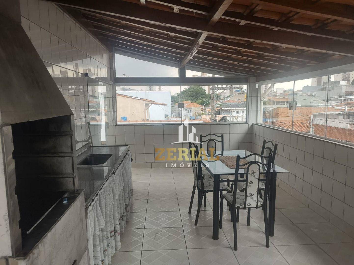 Sobrado à venda com 4 quartos, 230m² - Foto 2