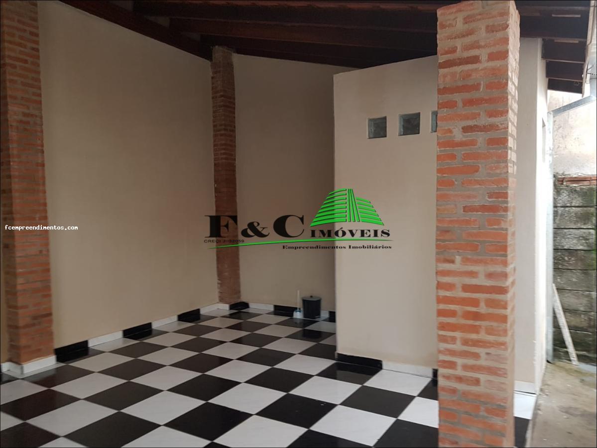 Casa à venda com 2 quartos, 200m² - Foto 14