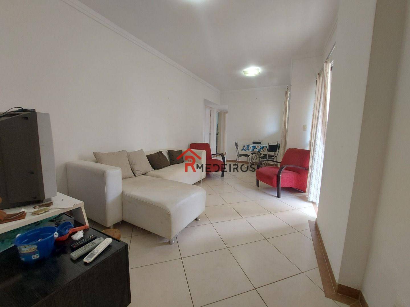 Apartamento à venda com 2 quartos, 84m² - Foto 2