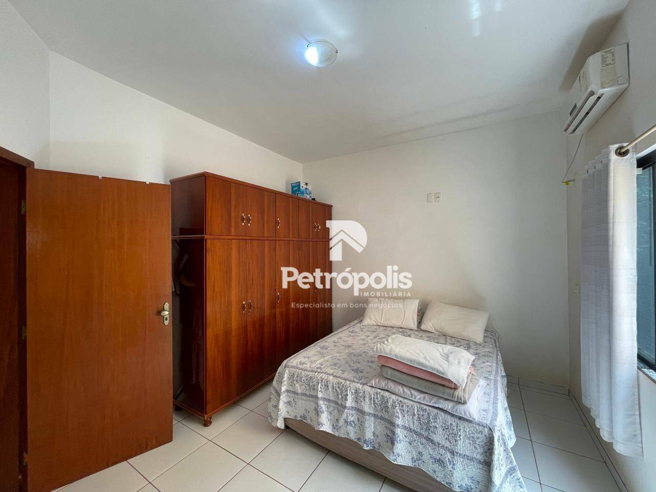 Casa à venda com 3 quartos, 167m² - Foto 7