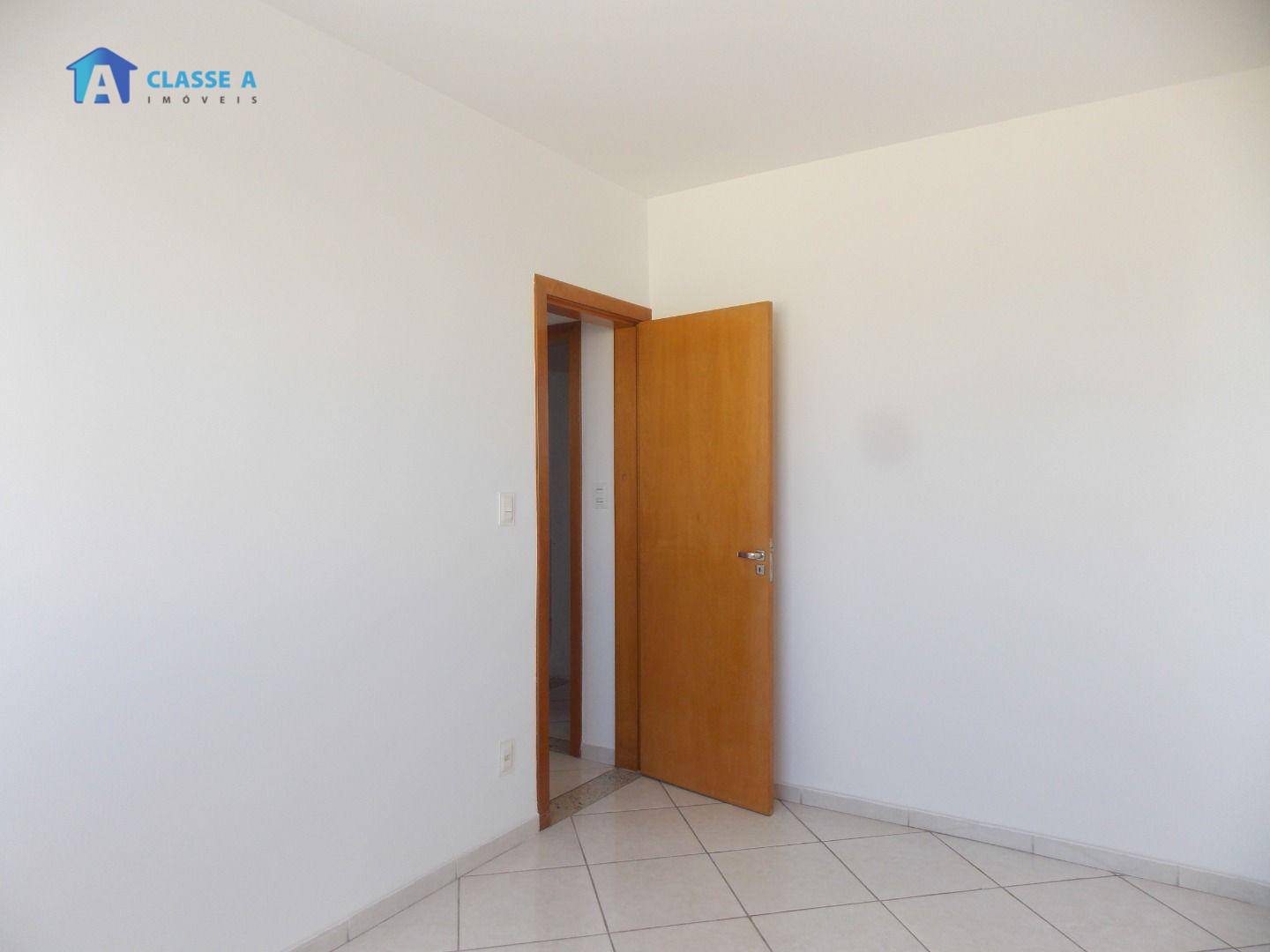 Apartamento à venda com 2 quartos, 50m² - Foto 12