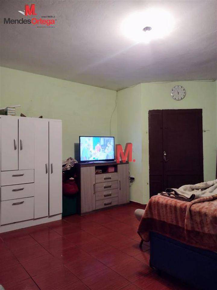 Casa à venda com 5 quartos, 197m² - Foto 10