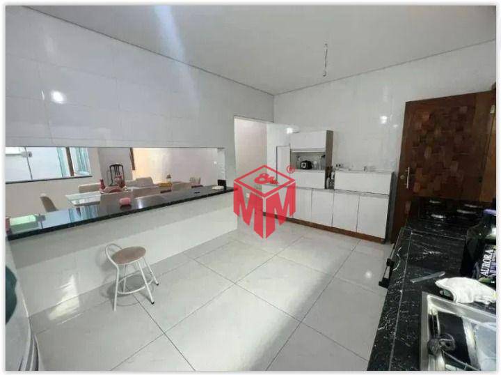 Sobrado à venda com 3 quartos, 244m² - Foto 14