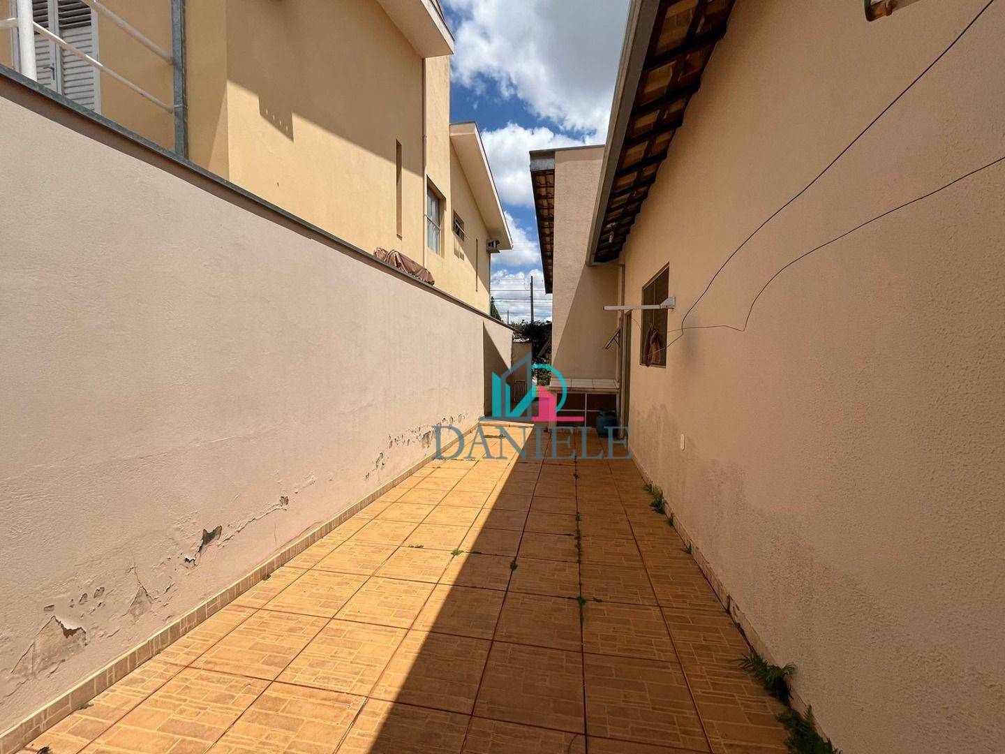 Casa de Condomínio à venda com 3 quartos, 158m² - Foto 27