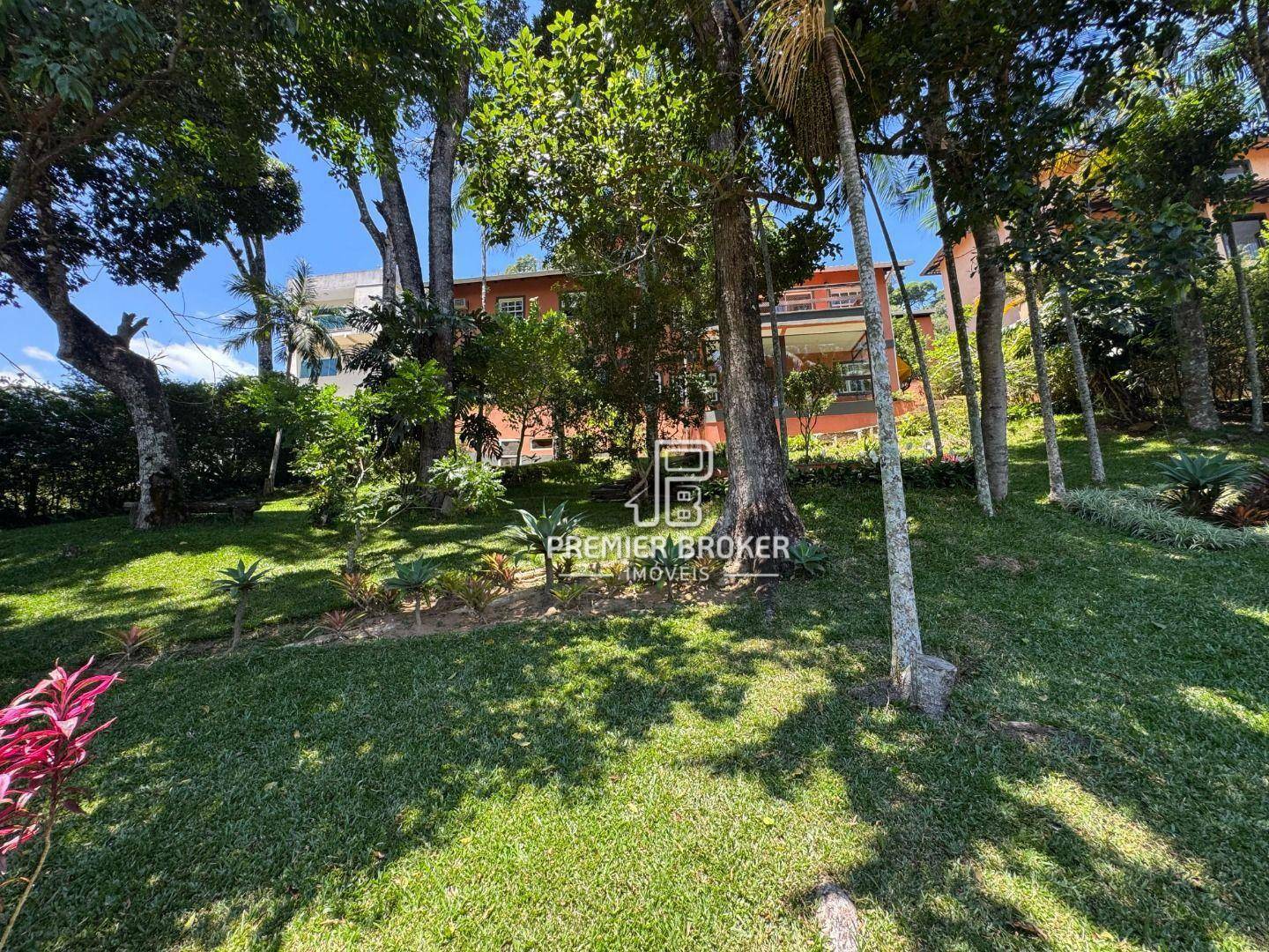 Casa de Condomínio à venda com 4 quartos, 245m² - Foto 21