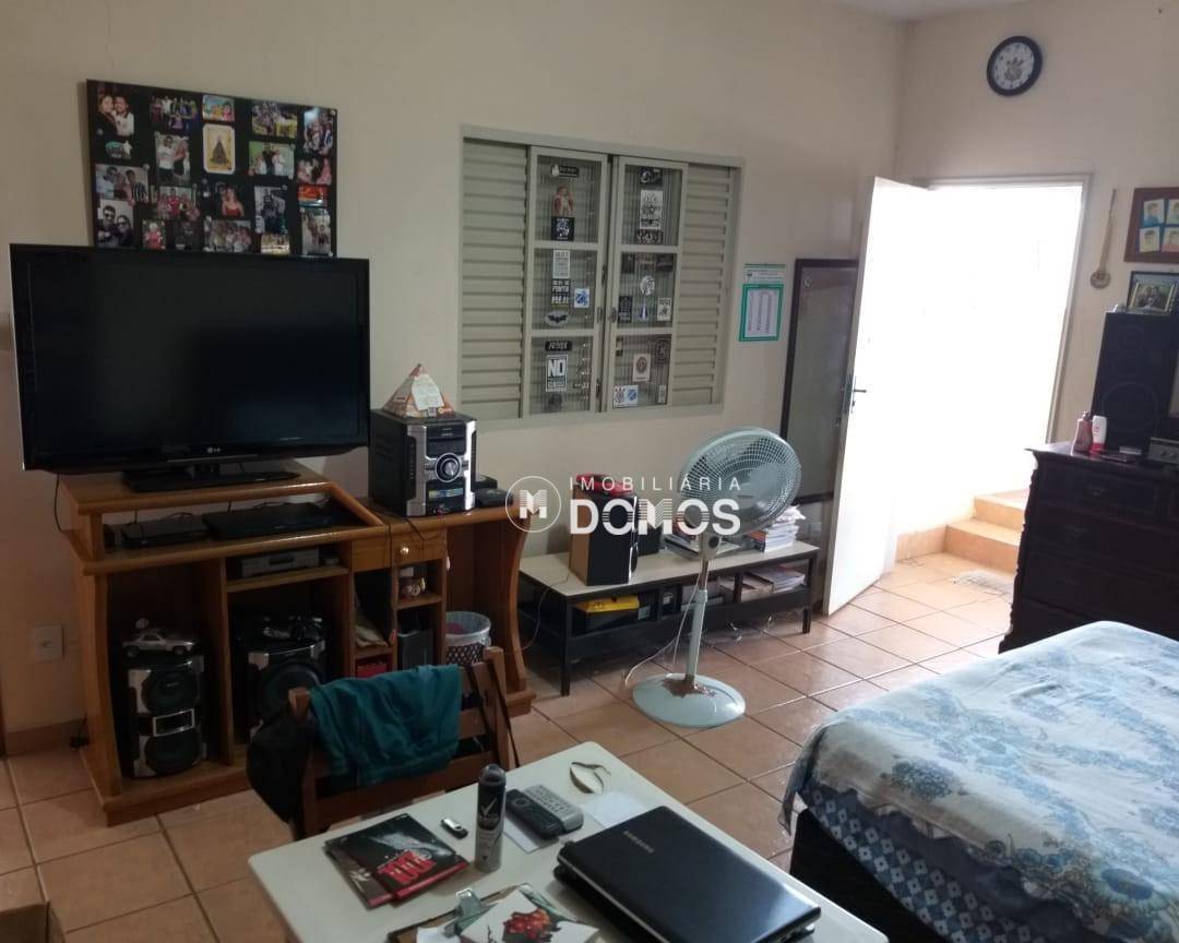 Sobrado à venda com 4 quartos, 216m² - Foto 21