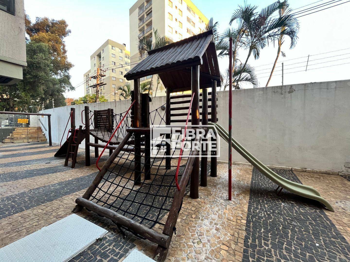 Apartamento para alugar com 3 quartos, 90m² - Foto 34