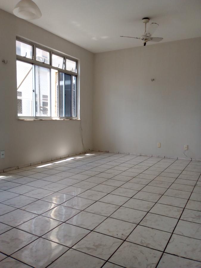 Apartamento para alugar com 3 quartos, 100m² - Foto 5