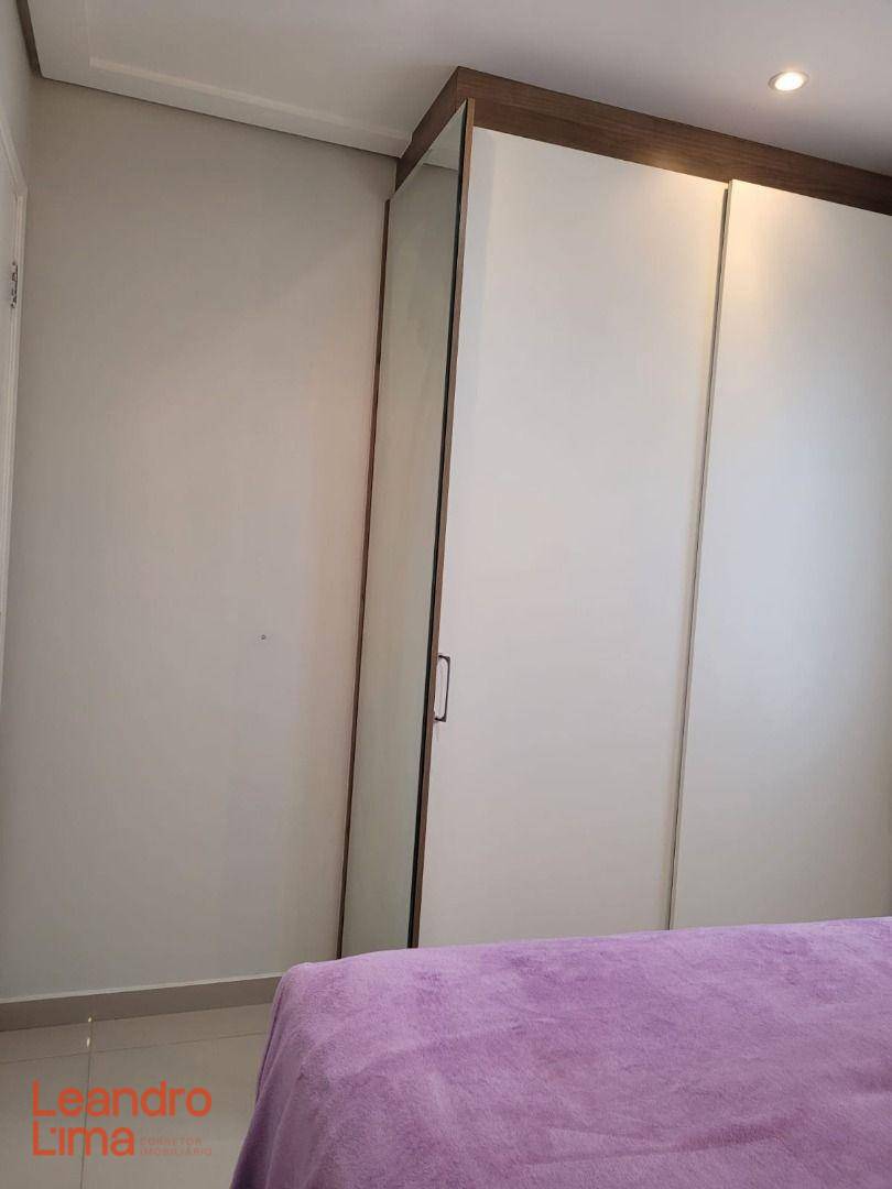 Apartamento à venda com 3 quartos, 63m² - Foto 25