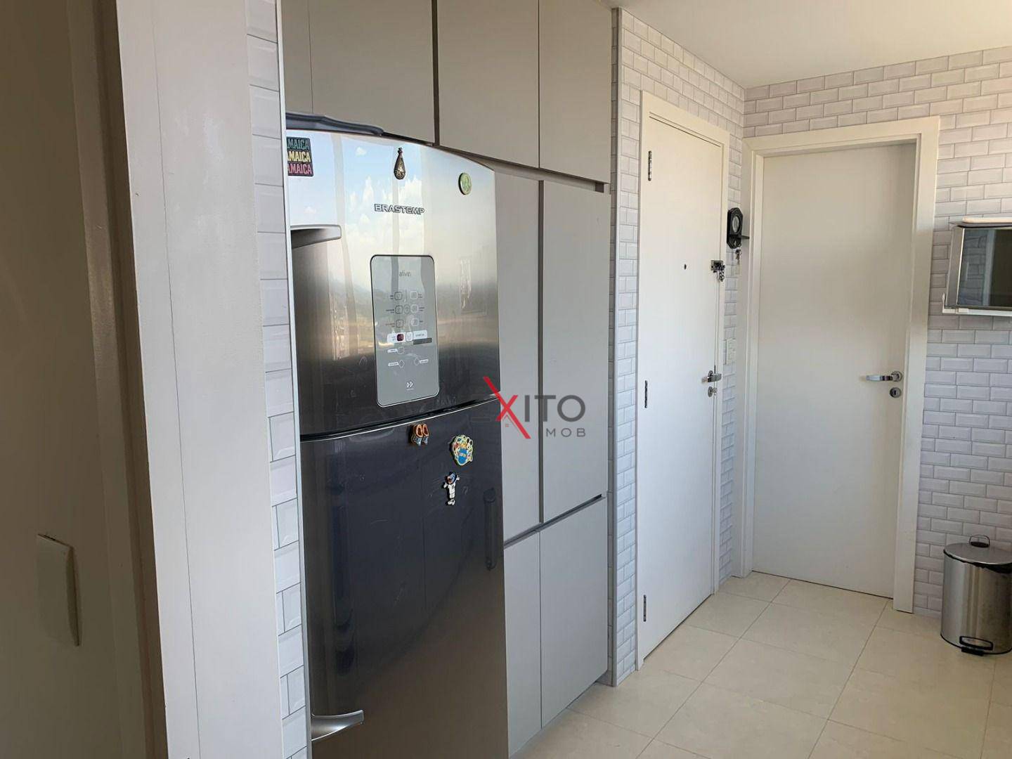 Apartamento à venda com 3 quartos, 272m² - Foto 11