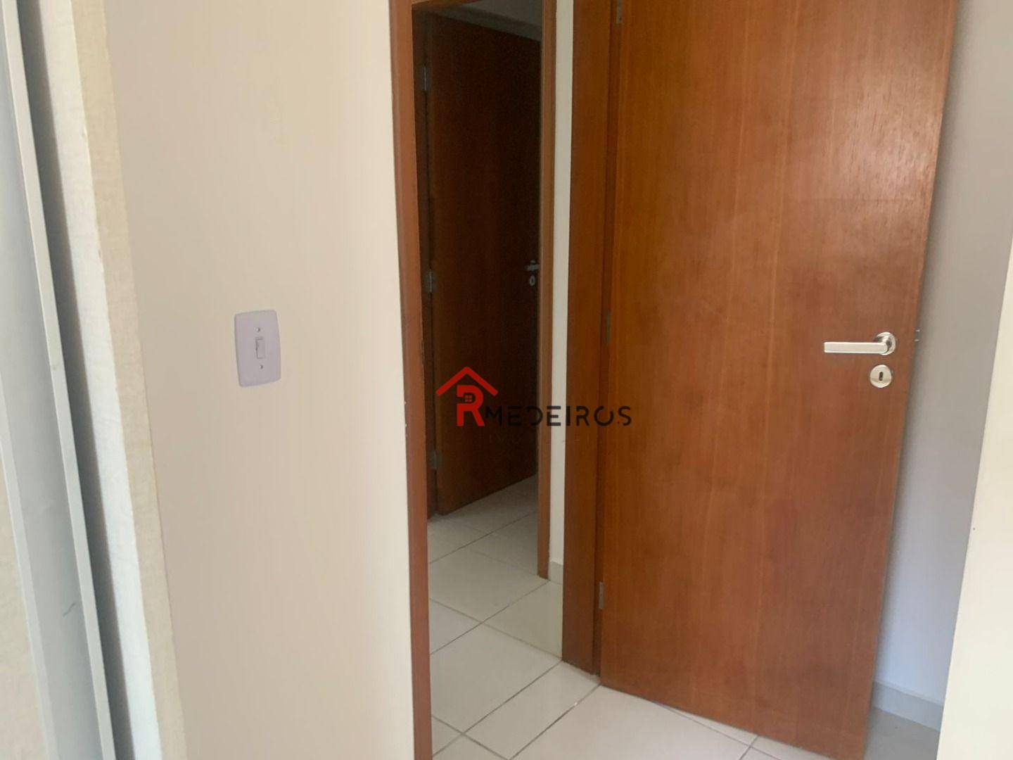 Apartamento à venda com 2 quartos, 75m² - Foto 16