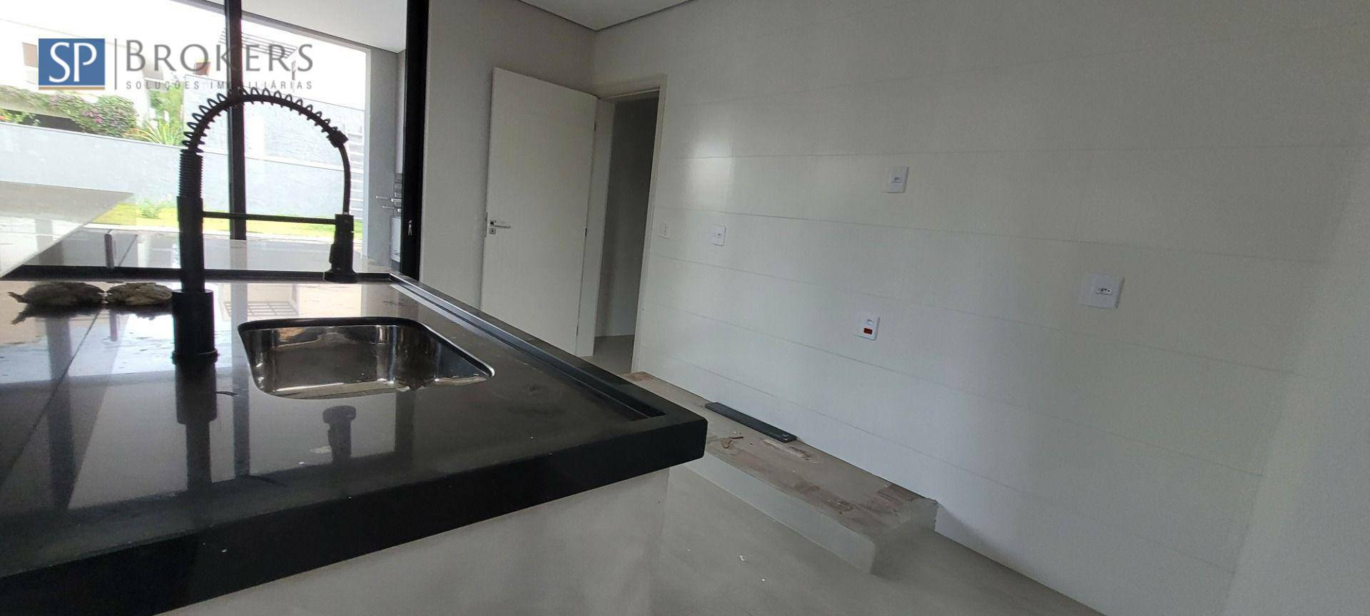 Casa de Condomínio à venda com 3 quartos, 262m² - Foto 10