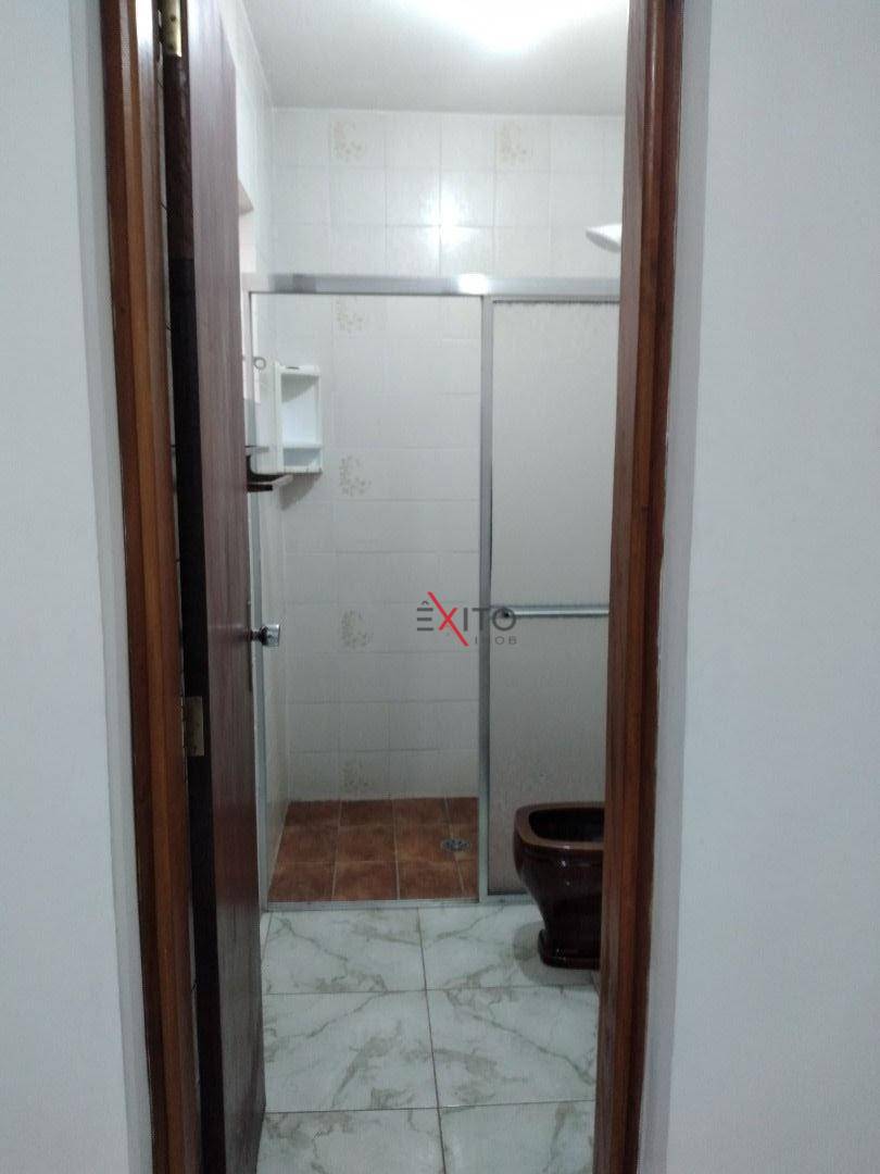 Casa para alugar com 3 quartos, 500m² - Foto 29