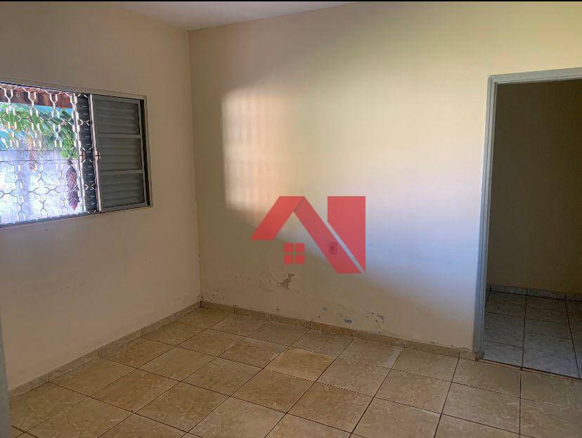 Casa à venda com 1 quarto, 70m² - Foto 6