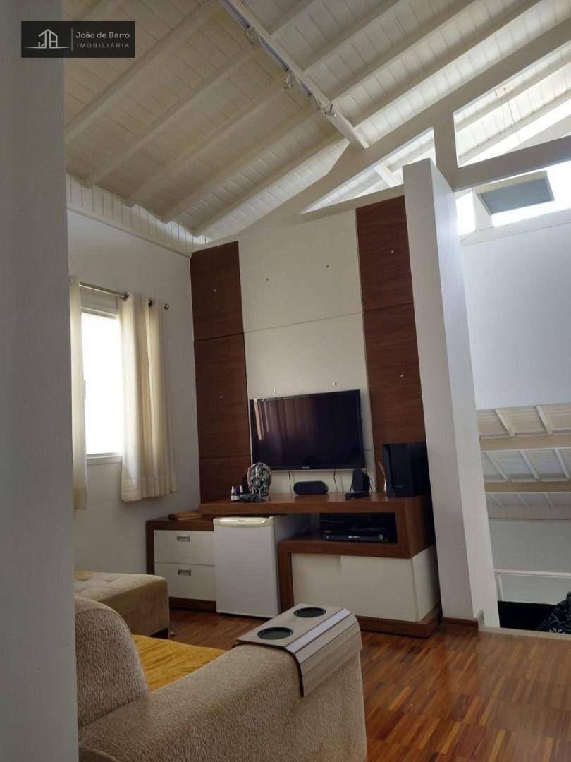 Casa de Condomínio à venda com 4 quartos, 217m² - Foto 18