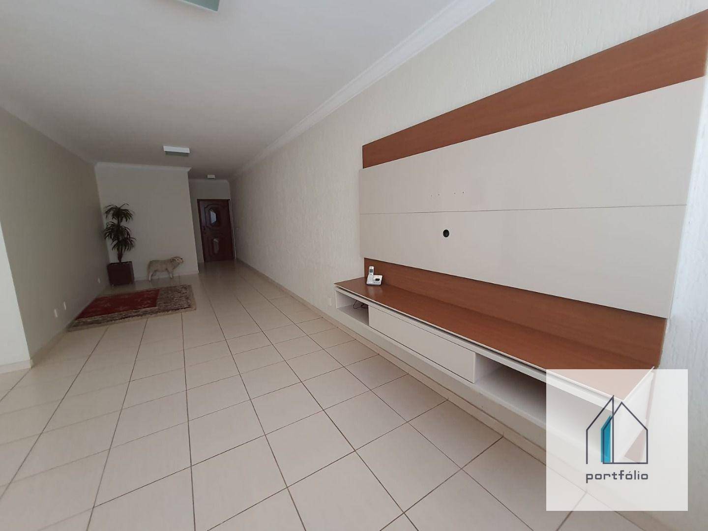 Apartamento à venda com 3 quartos, 164m² - Foto 3