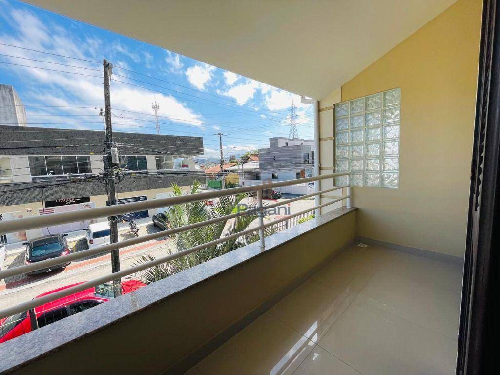 Casa, 4 quartos, 259 m² - Foto 23