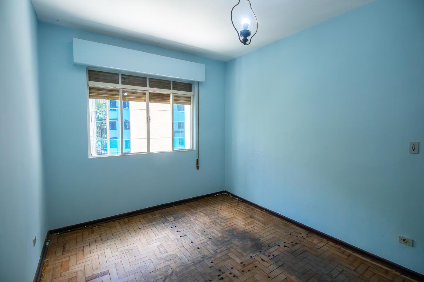 Apartamento à venda com 3 quartos, 153m² - Foto 8