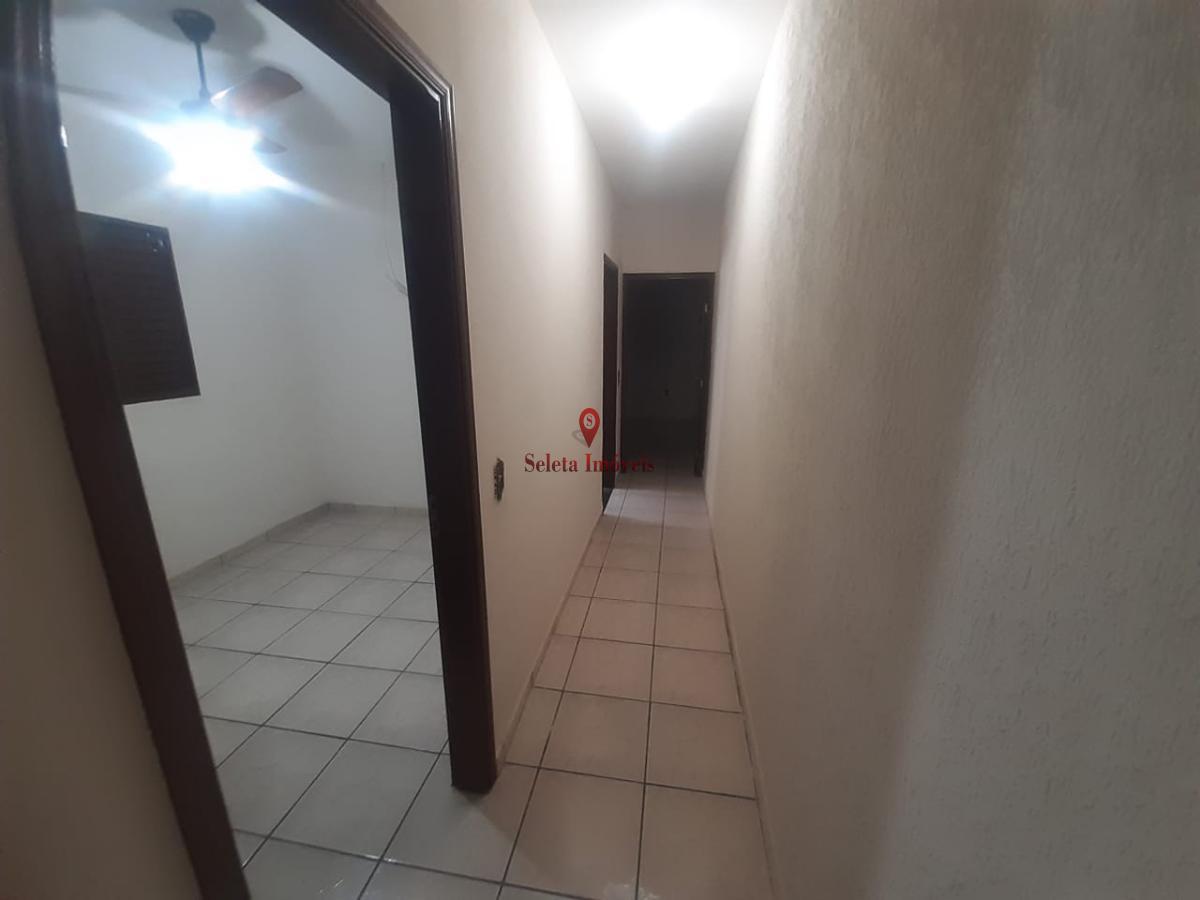 Casa à venda com 3 quartos, 130m² - Foto 7