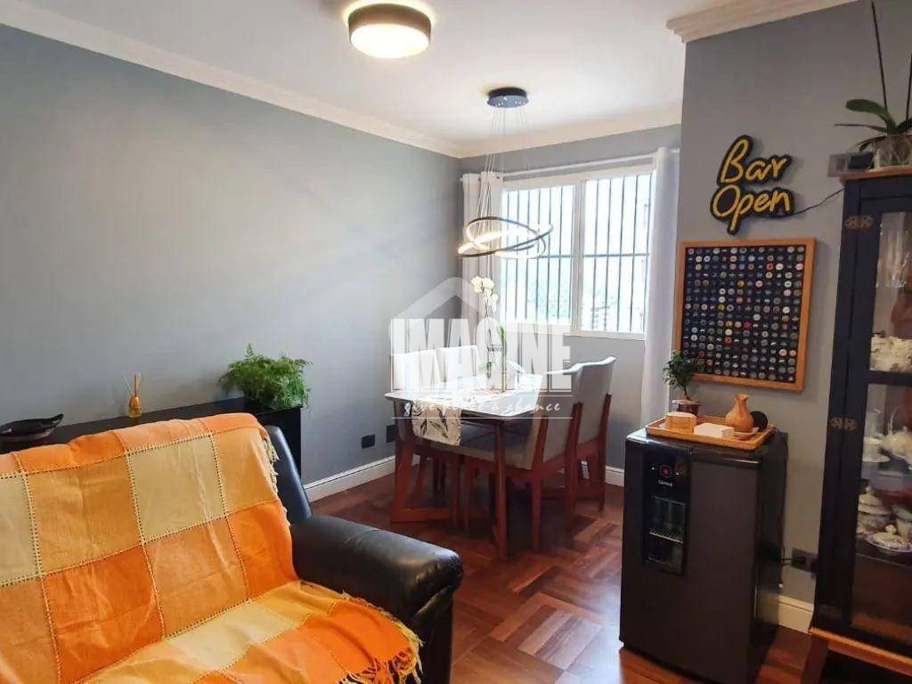 Apartamento à venda com 2 quartos, 68m² - Foto 2