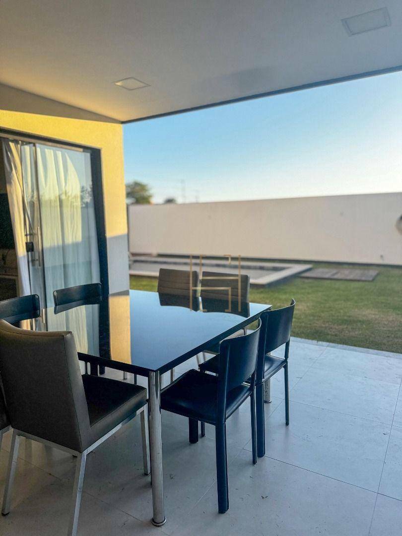 Casa de Condomínio à venda com 4 quartos, 235m² - Foto 26