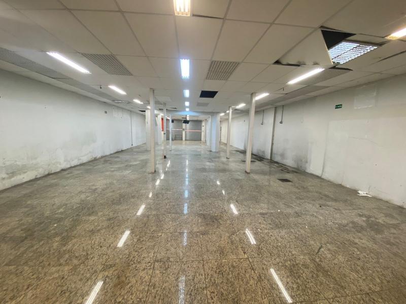 Sobrado à venda com 3 quartos, 216m² - Foto 4