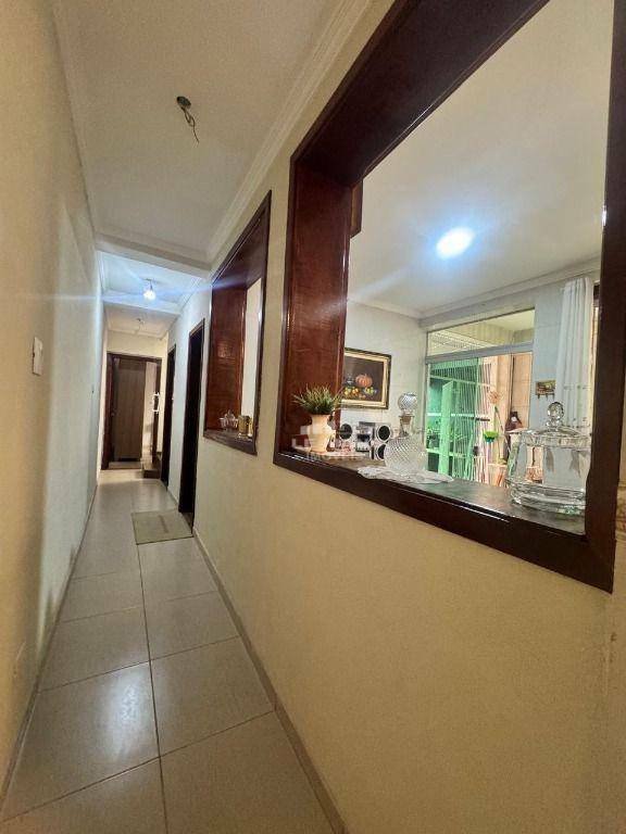 Casa à venda com 3 quartos, 195m² - Foto 29