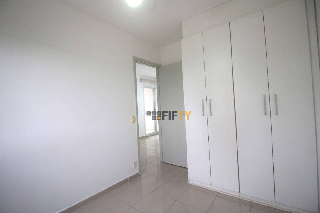 Apartamento à venda com 3 quartos, 61m² - Foto 7