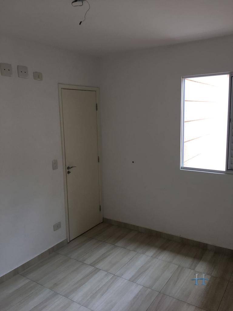 Casa de Condomínio à venda e aluguel com 2 quartos, 80m² - Foto 4