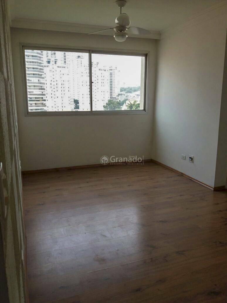 Apartamento à venda com 2 quartos, 60m² - Foto 10