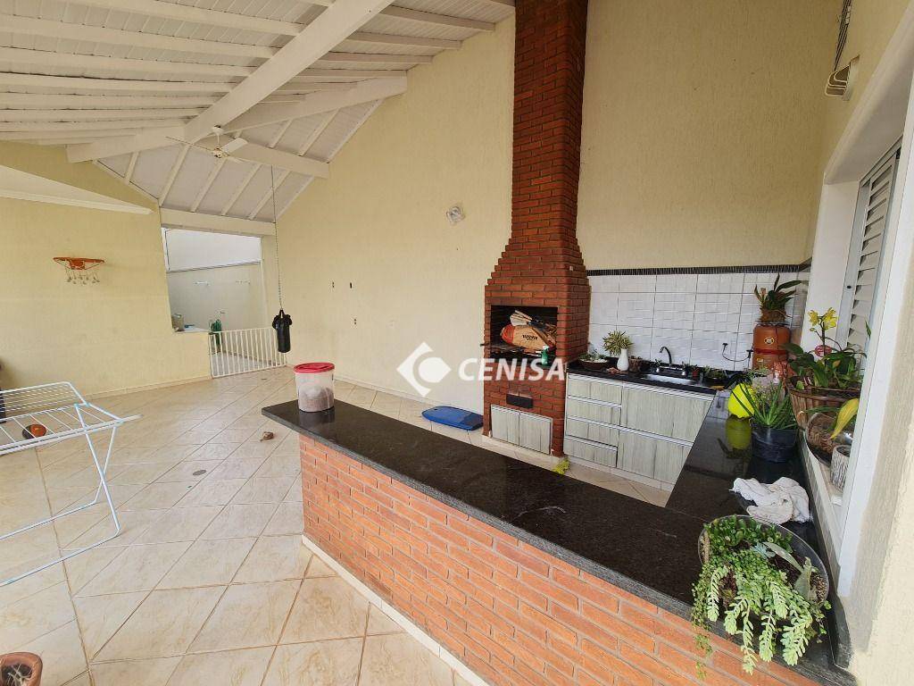 Casa de Condomínio à venda com 4 quartos, 321m² - Foto 10