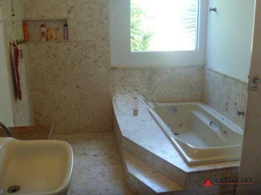 Casa de Condomínio à venda com 3 quartos, 600m² - Foto 7