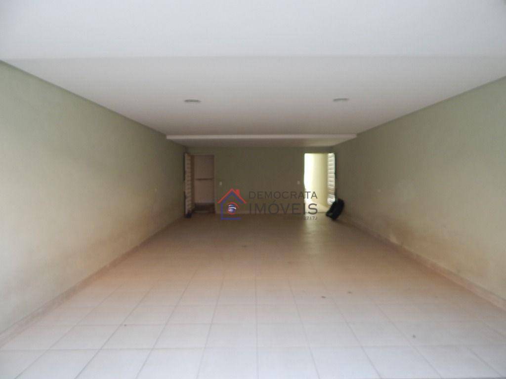 Sobrado à venda com 3 quartos, 245m² - Foto 37