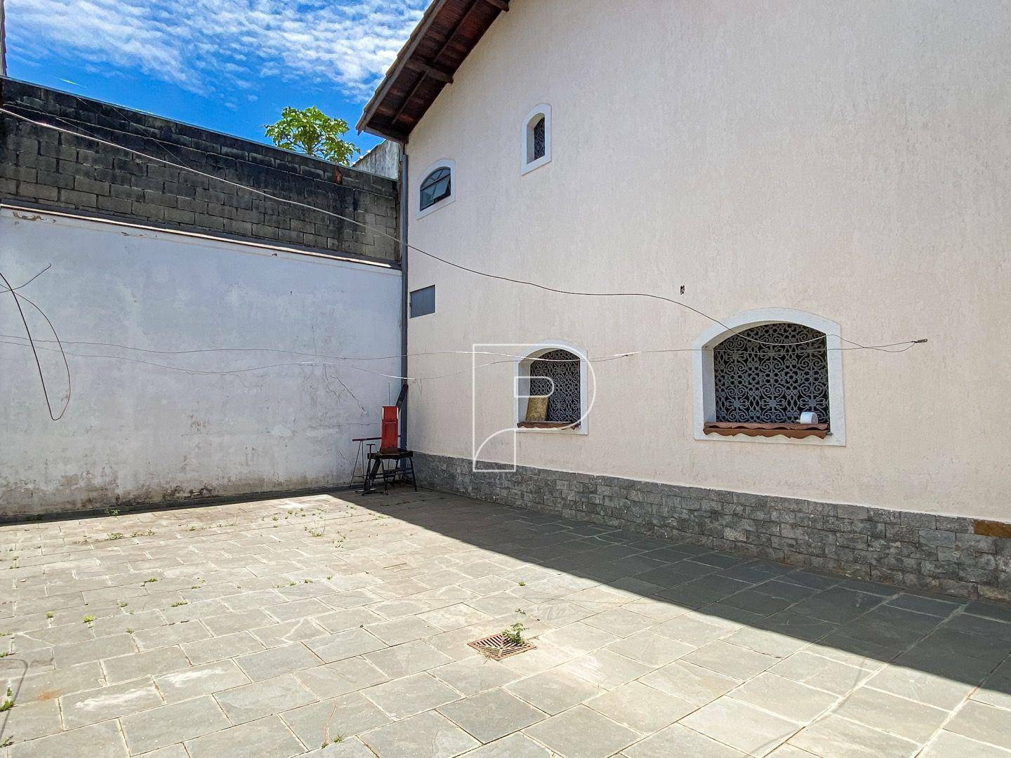 Casa à venda com 5 quartos, 432m² - Foto 35