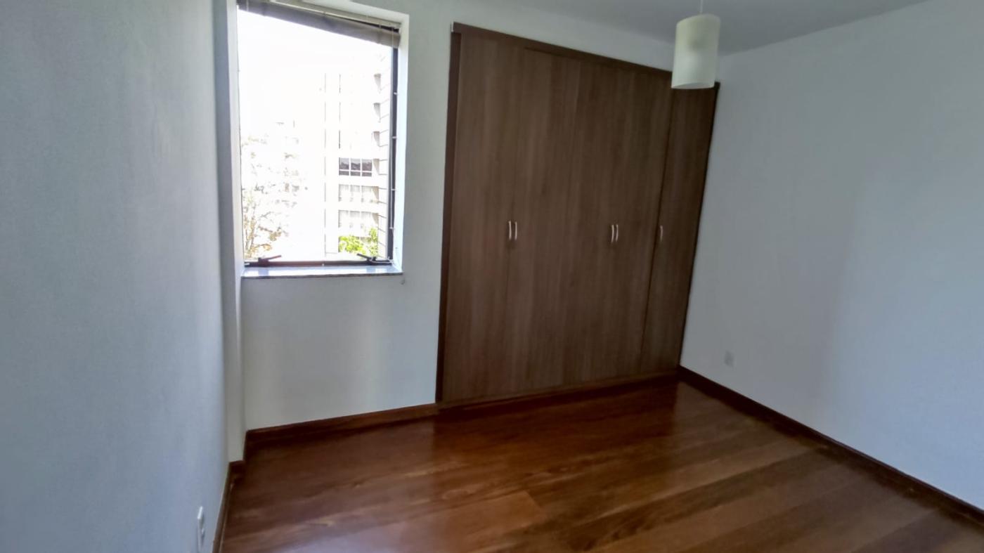 Apartamento à venda com 4 quartos, 180m² - Foto 38