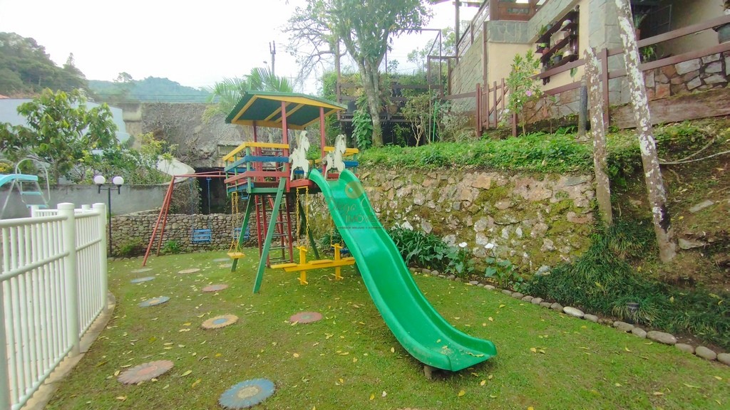 Casa de Condomínio à venda com 3 quartos, 197m² - Foto 40
