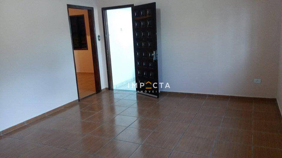 Casa à venda com 4 quartos, 260m² - Foto 3