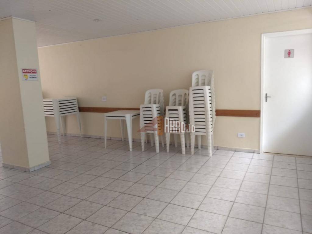 Apartamento à venda com 2 quartos, 65m² - Foto 19